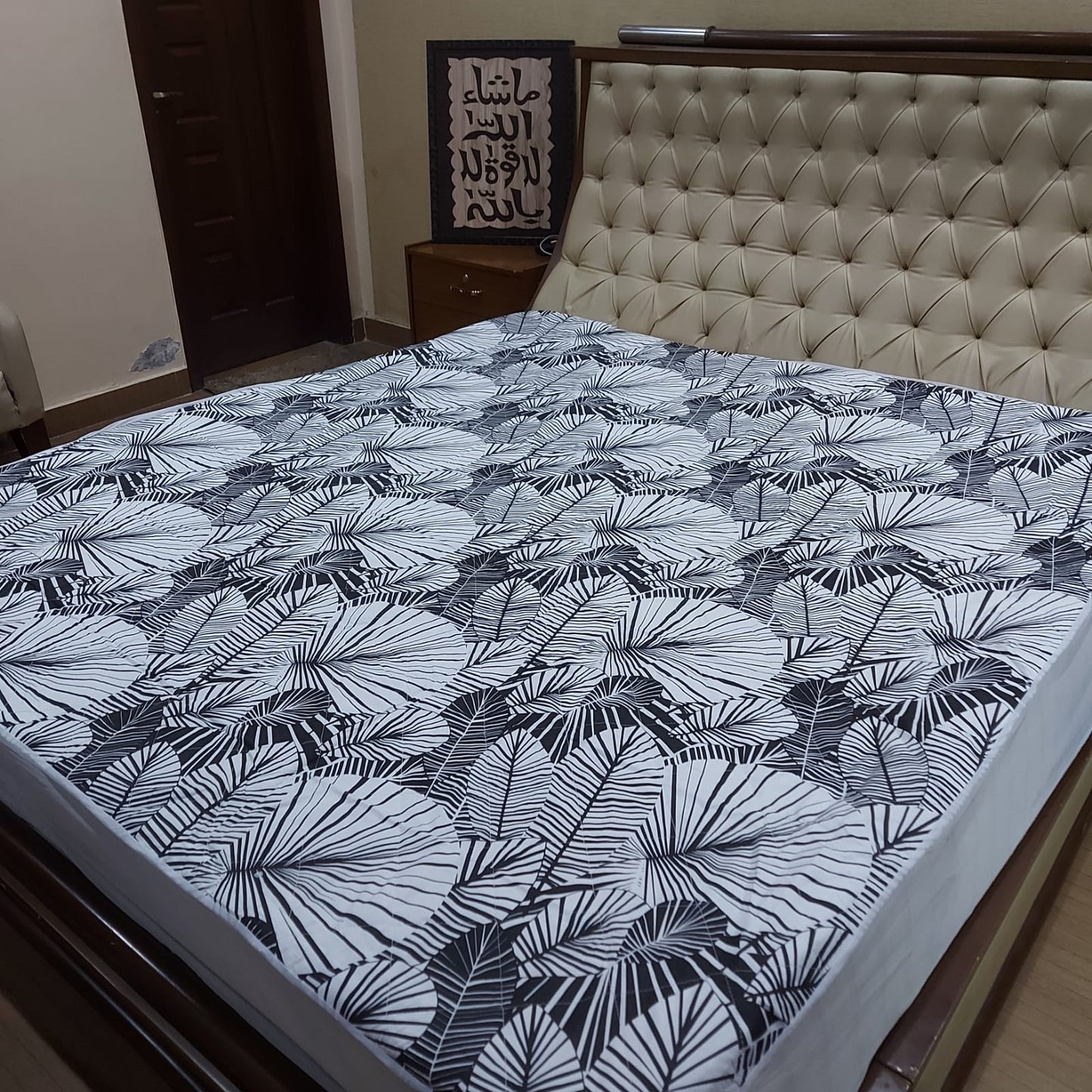 Printed Cotton Quilted 100% Waterproof Mattress Protector - 72x78 King Size