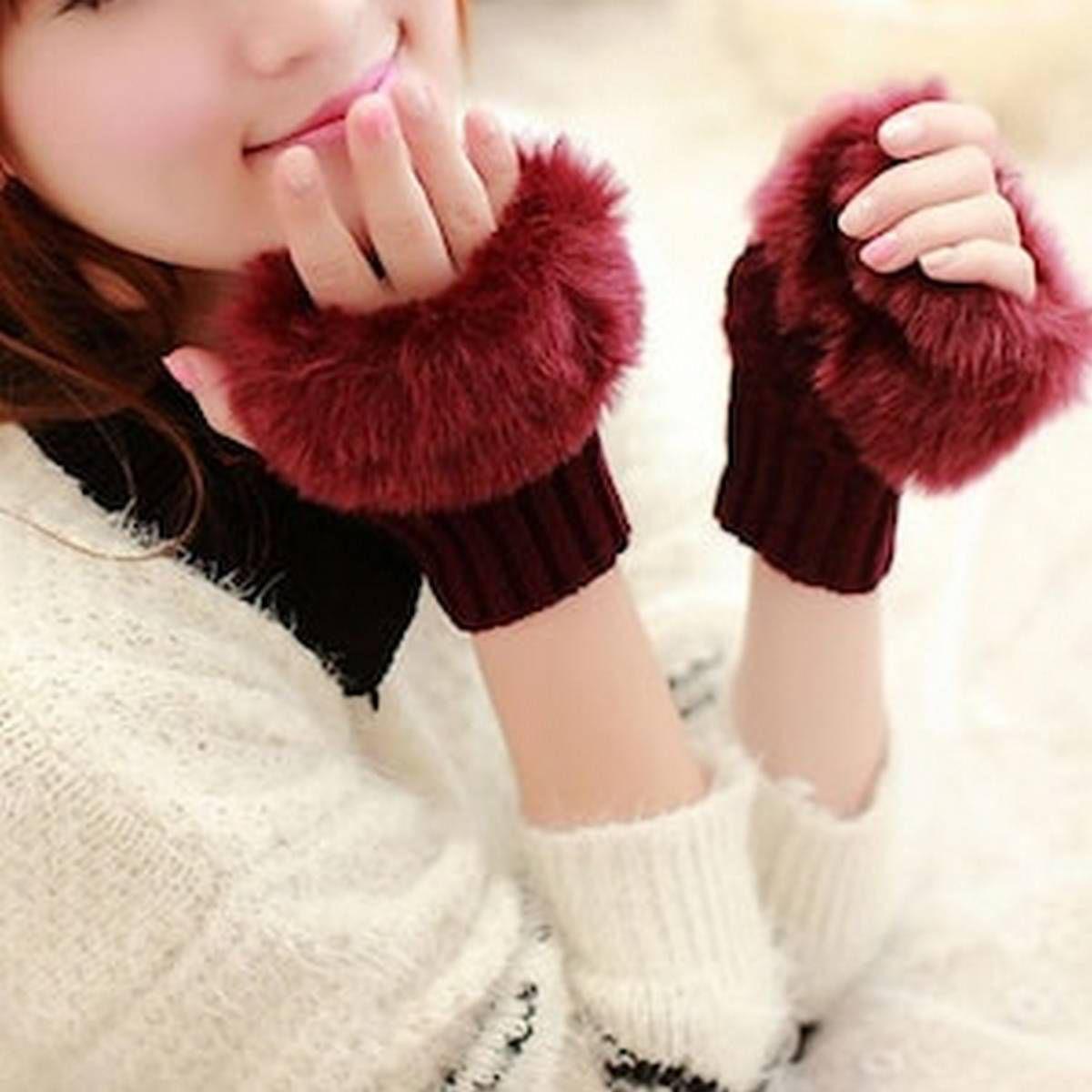 Winter Faux Rabbit Fur Hand and Wrist Crochet Knitted Gloves For Women - Maroon