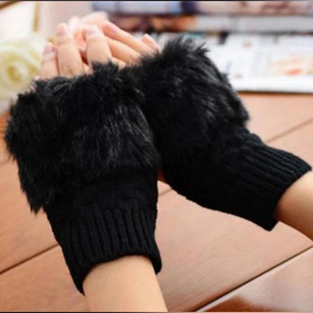 Winter Faux Rabbit Fur Hand and Wrist Crochet Knitted Gloves For Women - Black