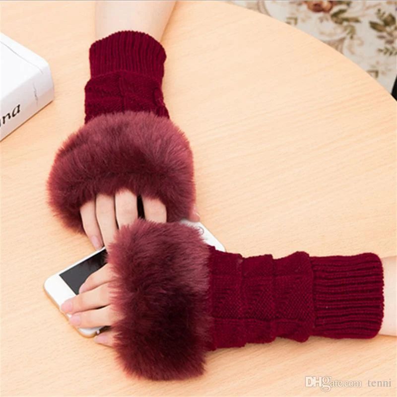 Winter Faux Rabbit Fur Hand and Wrist Crochet Knitted Gloves For Women - Maroon